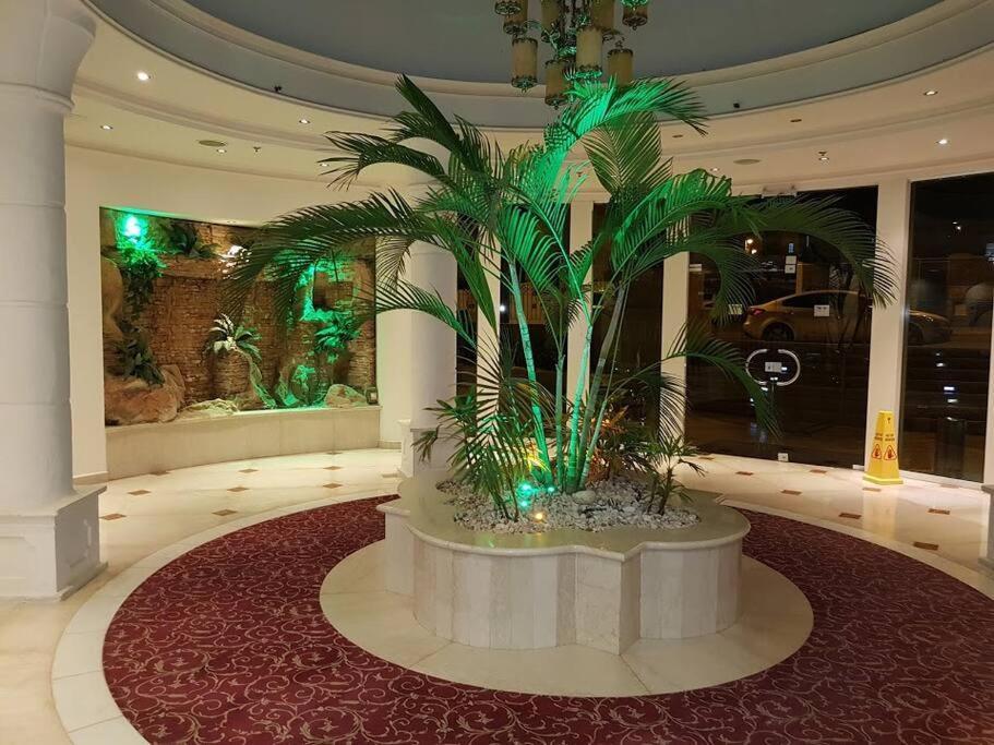 La-Palmore Luxury Apart-Residense Resort With Pool First Line Sea Side Ейлат Екстериор снимка