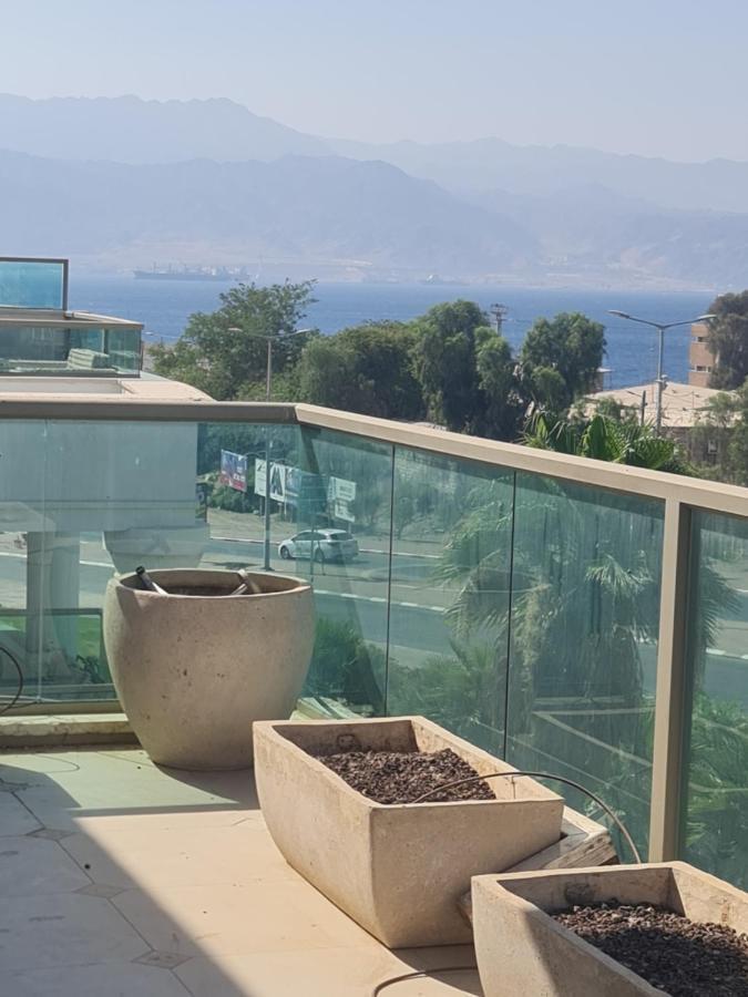 La-Palmore Luxury Apart-Residense Resort With Pool First Line Sea Side Ейлат Екстериор снимка