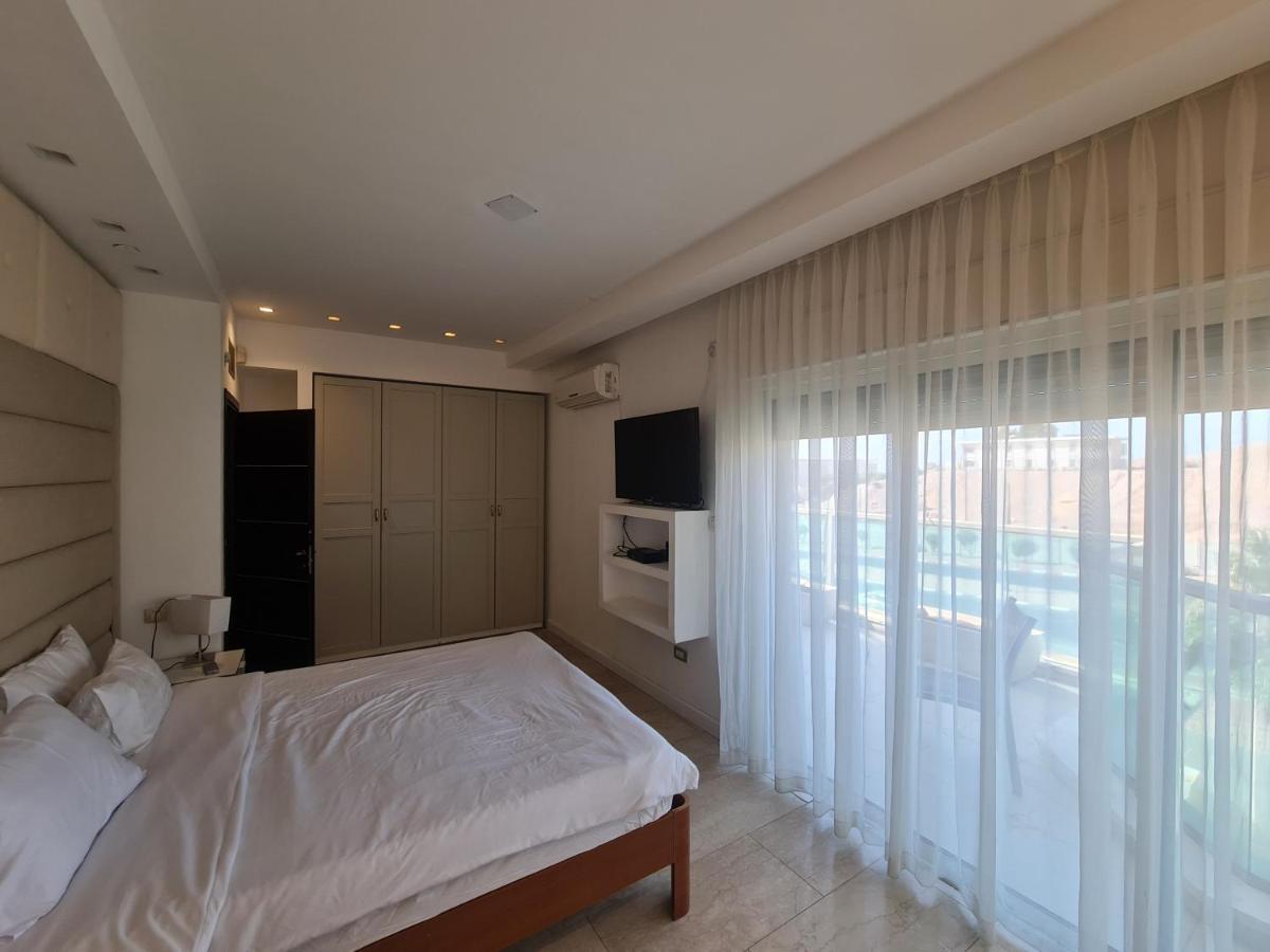 La-Palmore Luxury Apart-Residense Resort With Pool First Line Sea Side Ейлат Екстериор снимка
