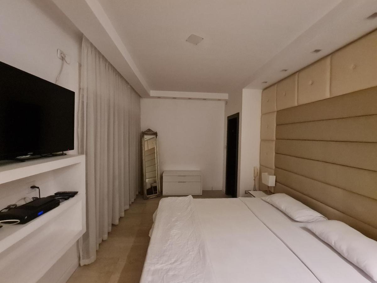 La-Palmore Luxury Apart-Residense Resort With Pool First Line Sea Side Ейлат Екстериор снимка